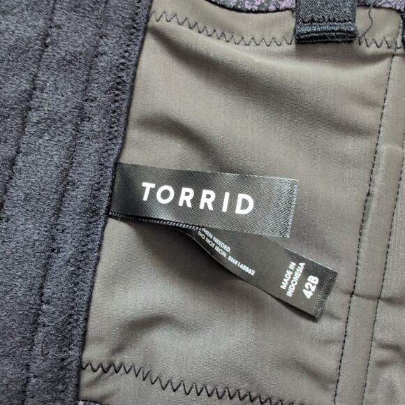 Torrid Bra 42B Purple Lace Strapless Push Up Longline Sexy Underwire Supportive - Picture 7 of 12